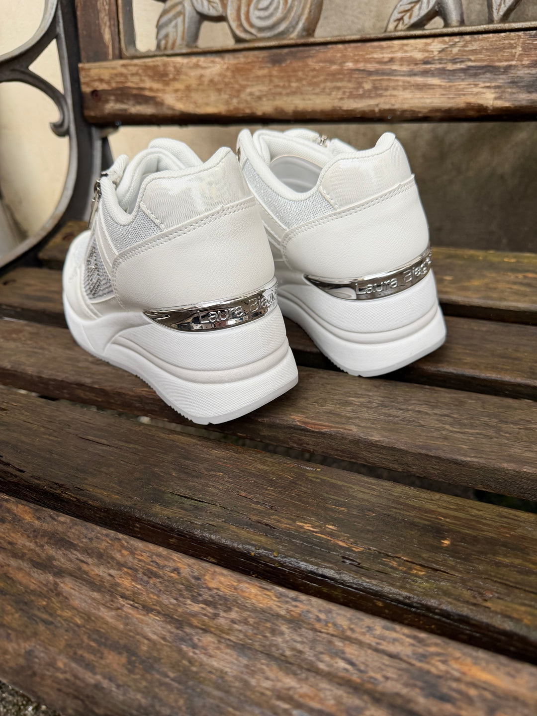 Sneakers Laura Biagiotti 9655