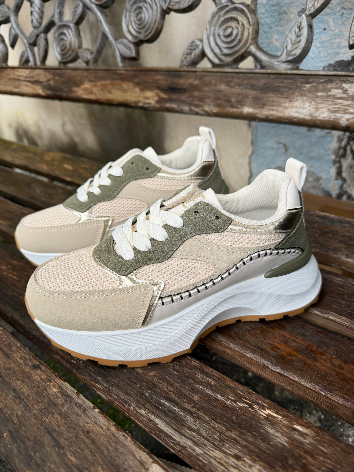 Sneakers Laura Biagiotti 9645