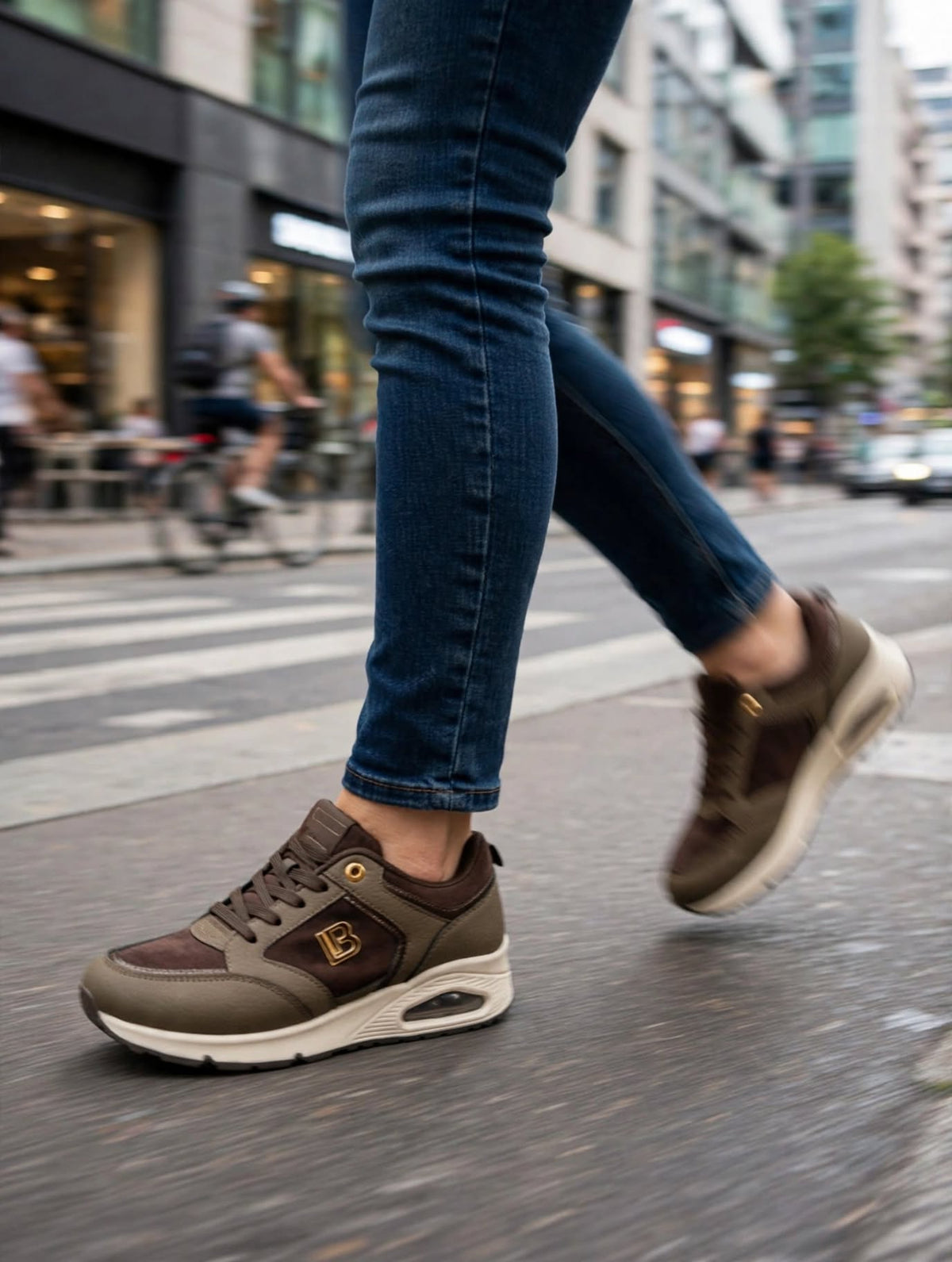 Sneakers Laura Biagiotti 9808