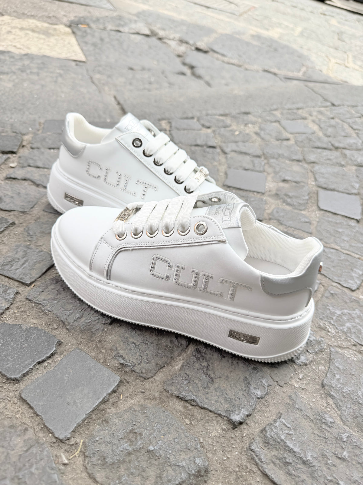 Sneakers Cult