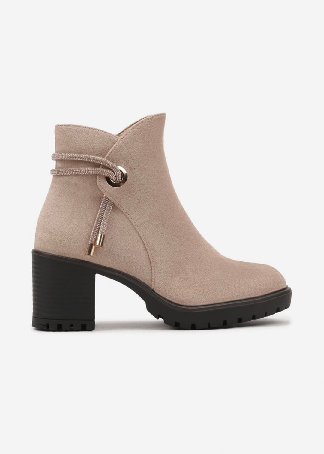 Stivaletto con tacco 8349