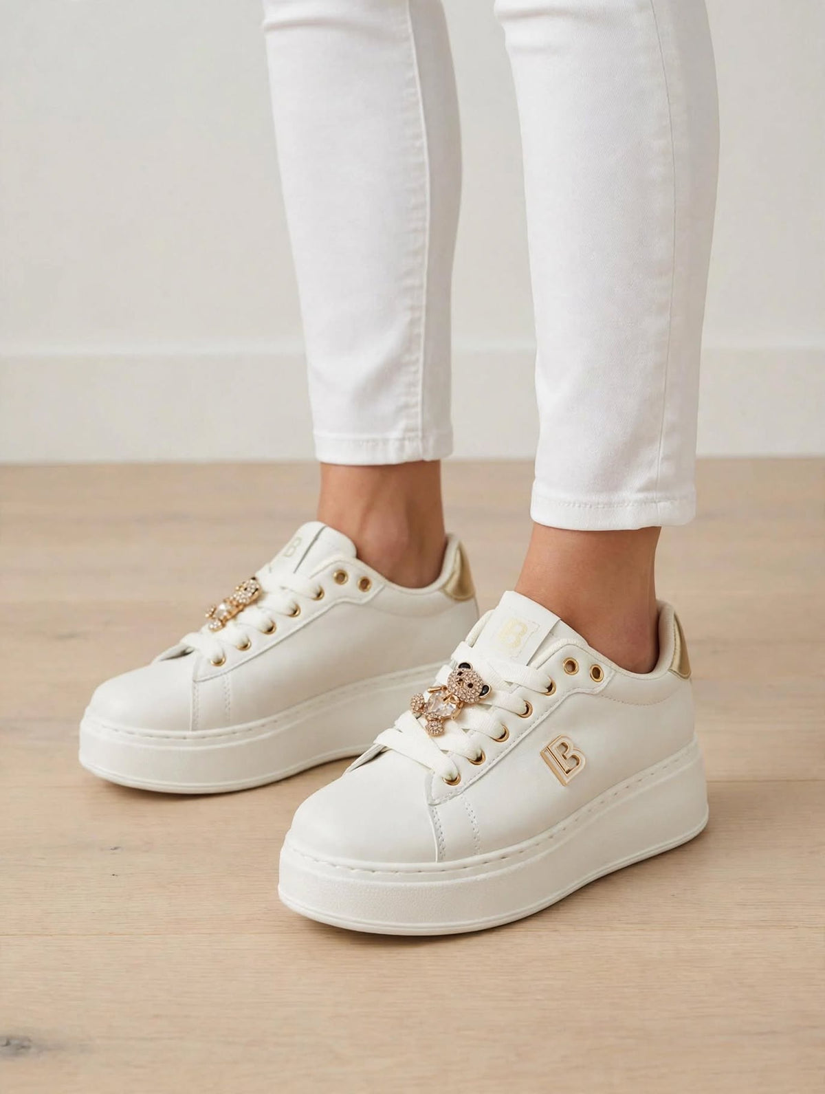 Sneakers Laura Biagiotti  9820