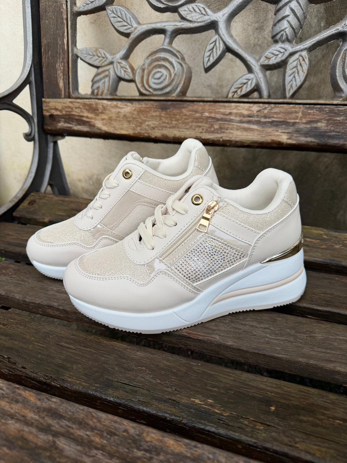 Sneakers Laura Biagiotti 9655