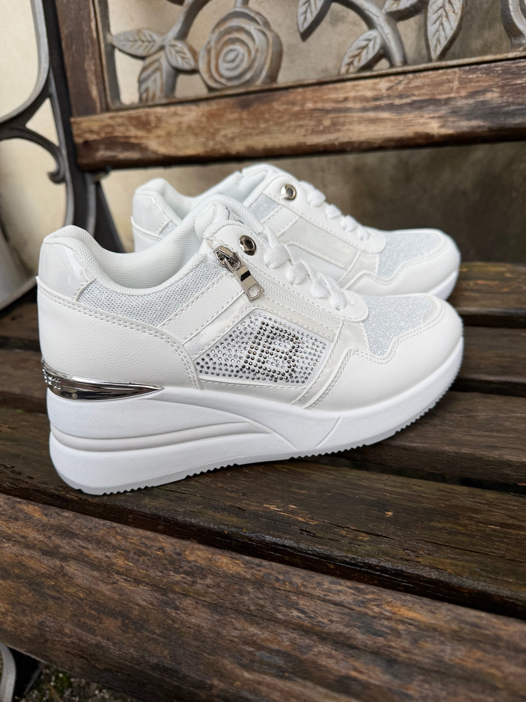 Sneakers Laura Biagiotti 9655