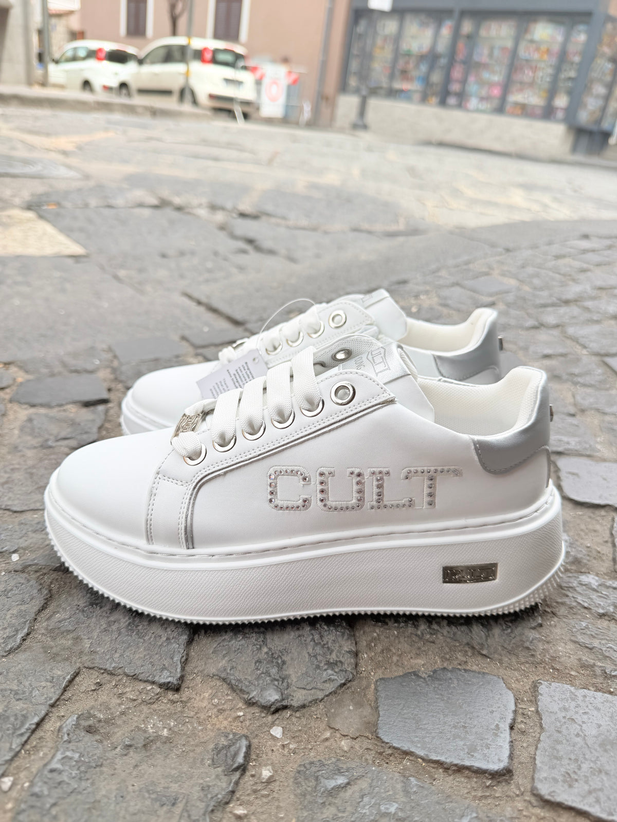 Sneakers Cult