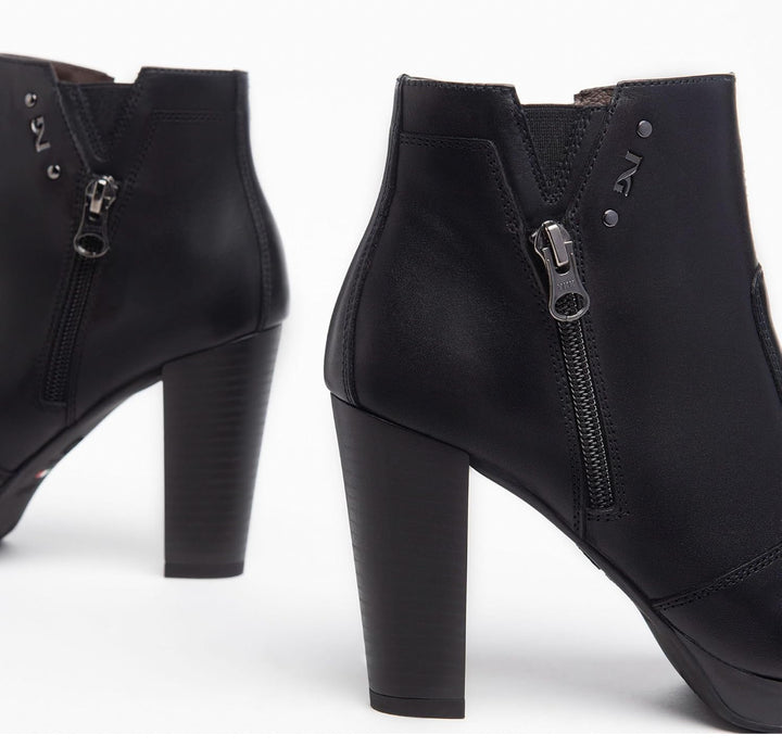 Tronchetto Nero Giardini I308253D