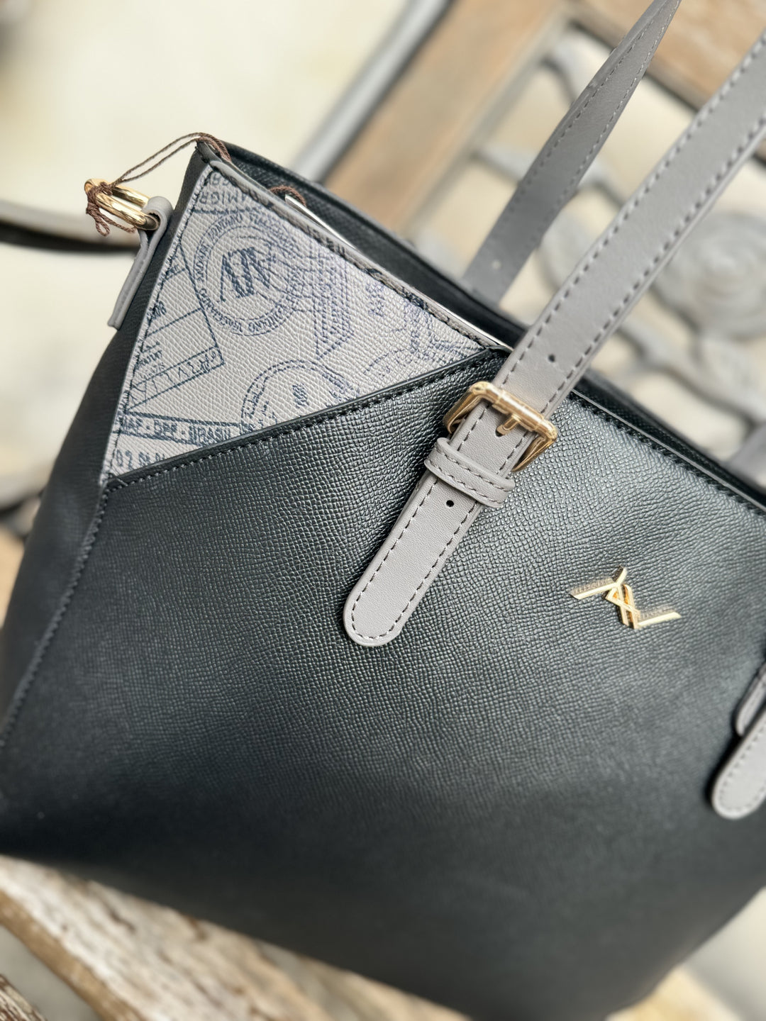 Borsa 4801-01 shopper ALV by Alviero Martini