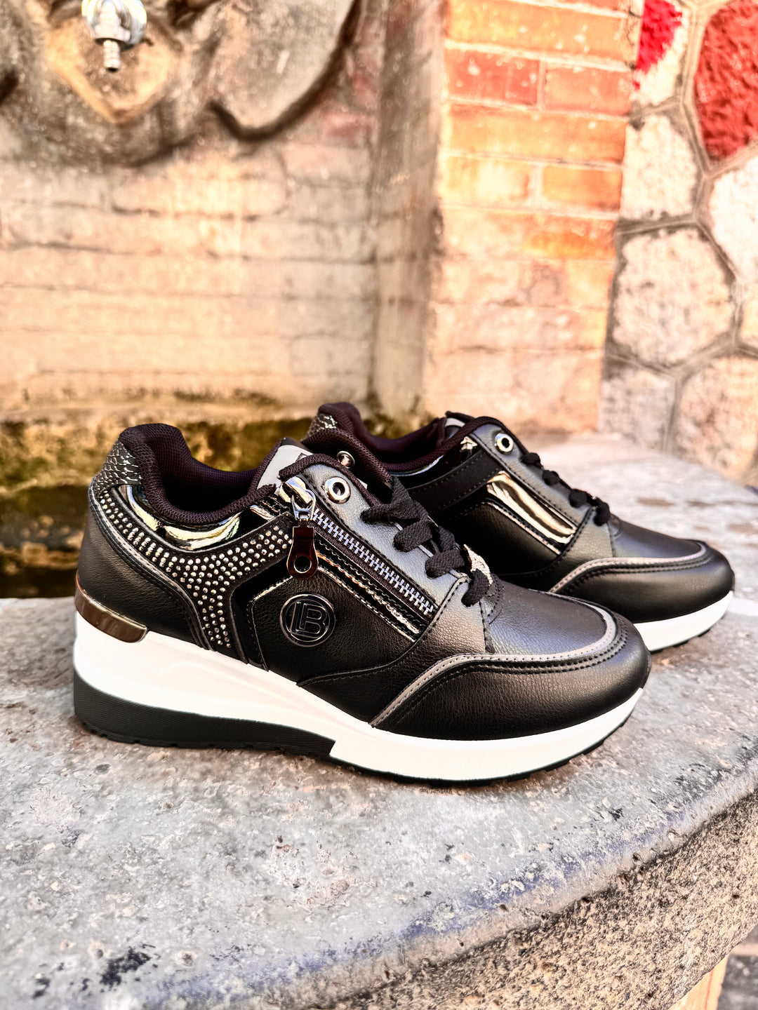 Sneakers Laura Biagiotti 9250