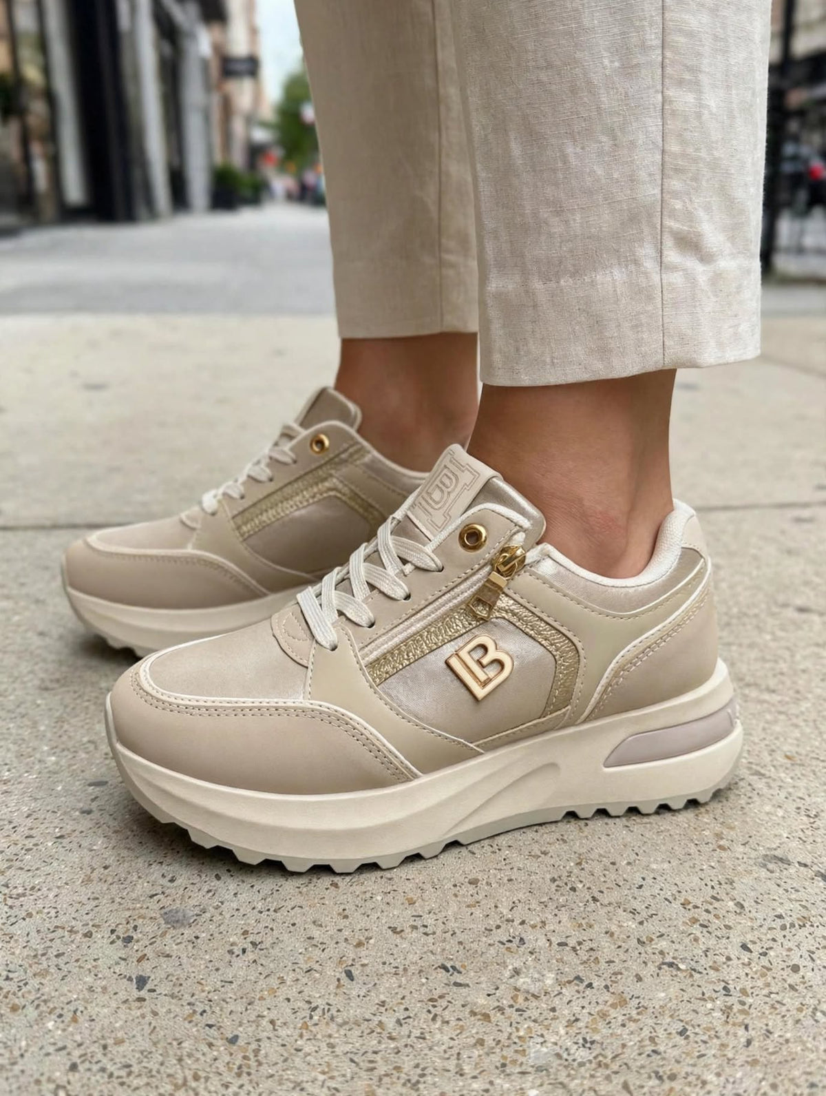 Sneakers Laura Biagiotti 9813
