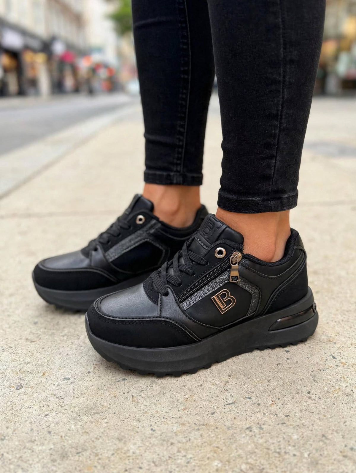 Sneakers Laura Biagiotti 9813