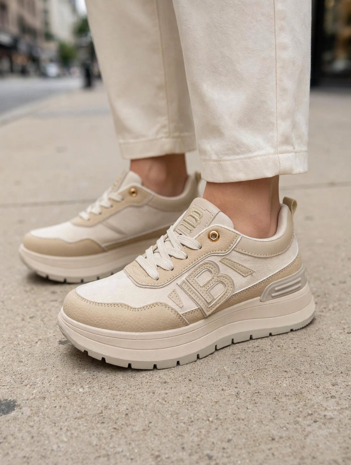 Sneakers Laura Biagiotti 9833