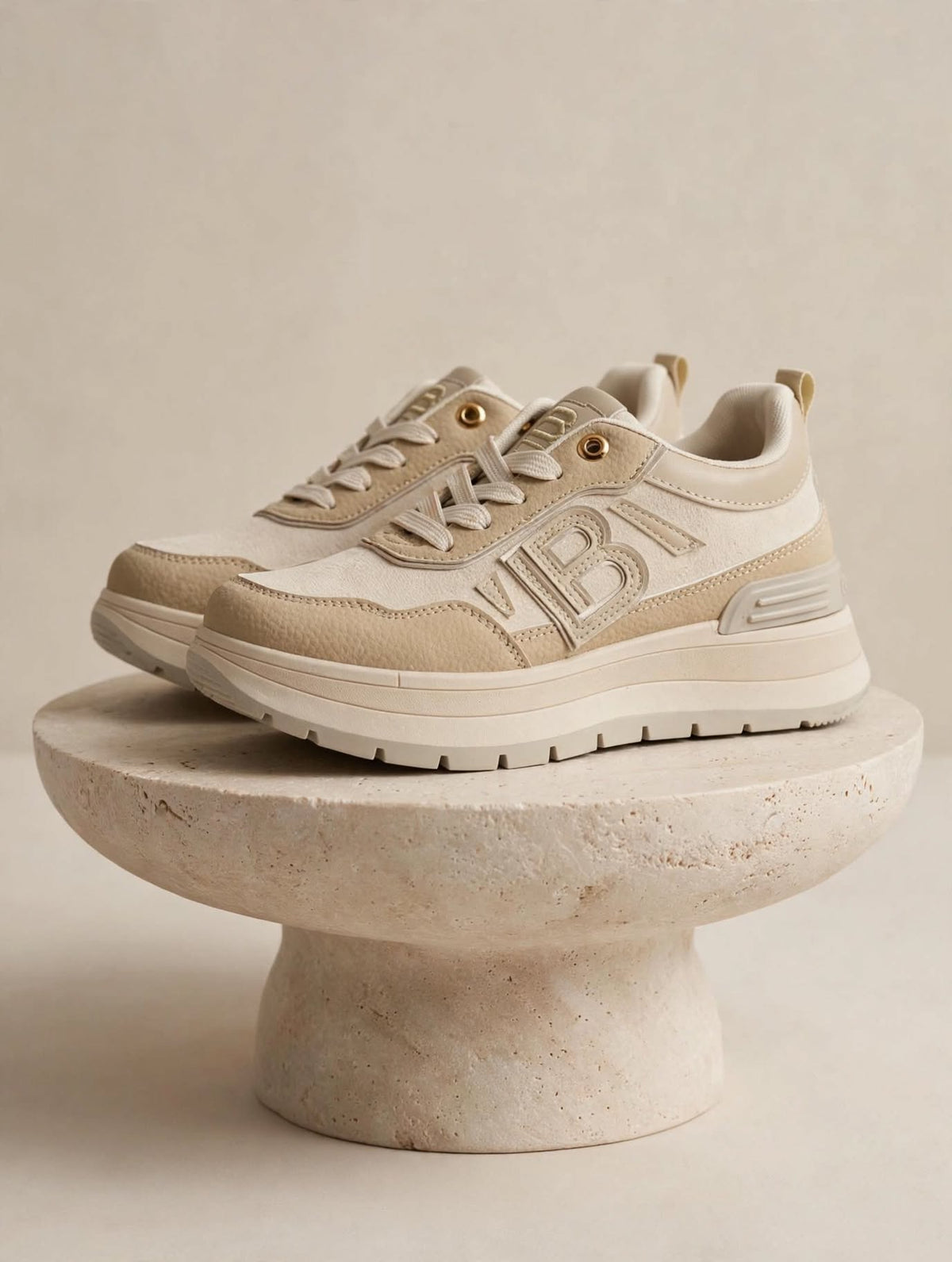 Sneakers Laura Biagiotti 9833