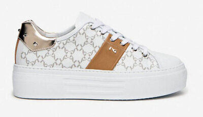 Sneakers legata Nero Giardini