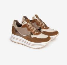 Sneakers dritta Nero Giardini