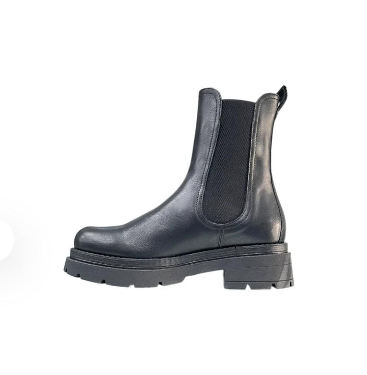 Anfibio Nero Giardini I014320D