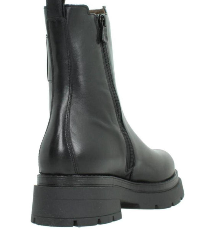 Anfibio logo 2.0 Nero Giardini I309150D