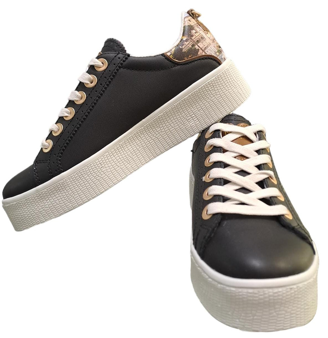Sneakers YNOT? Positano