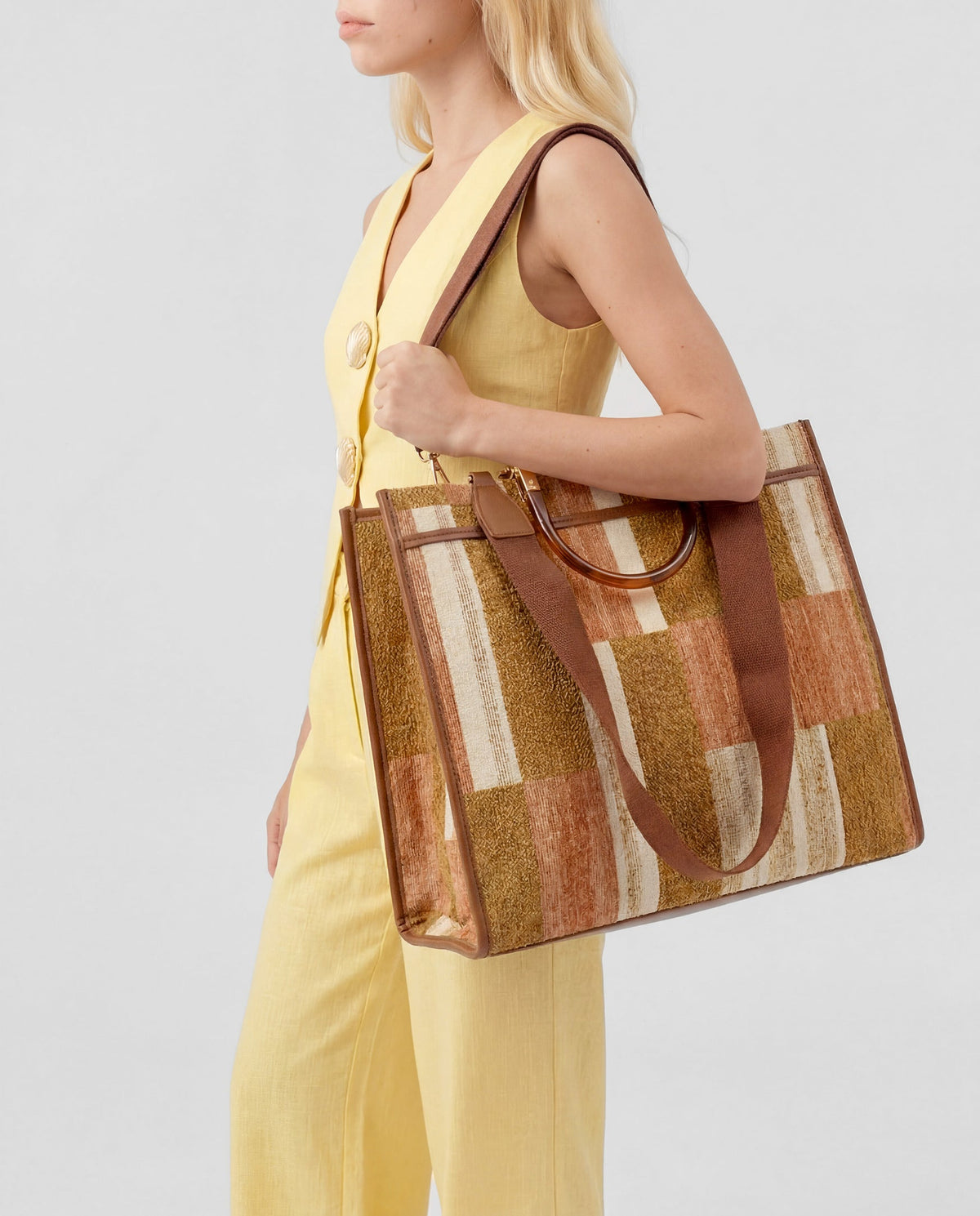 Borsa in Rafia