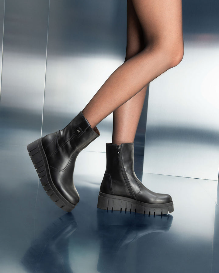 Stivaletto Nero Giardini I411922D