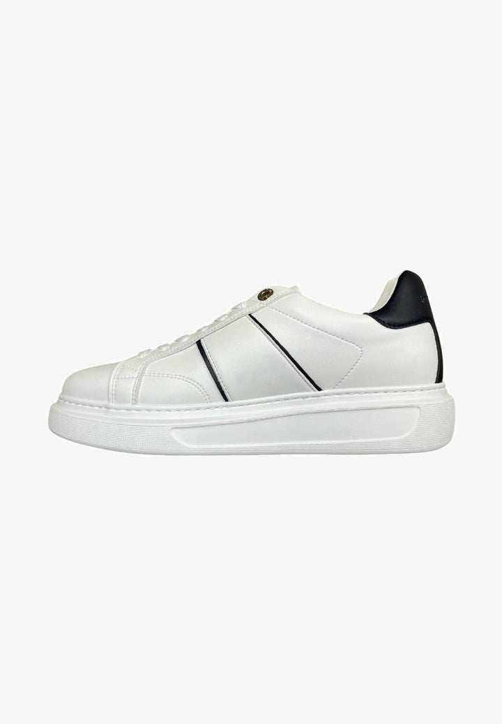 Sneakers Harmont & Blaine Dettagli a contrasto